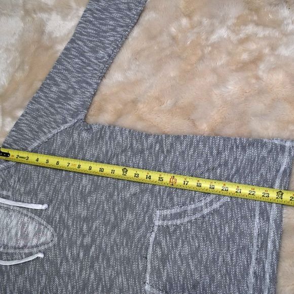 SoulCycle Gray Baha Hoodie Size Medium - Picture 11 of 13